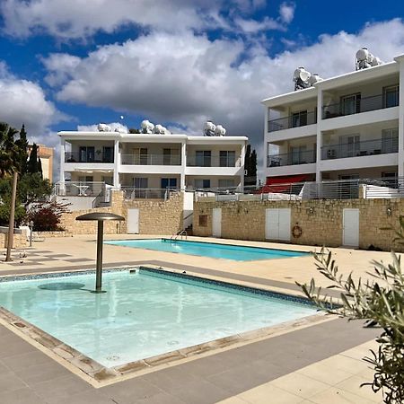 Spacious Sea View Apartment Klorakas Екстер'єр фото